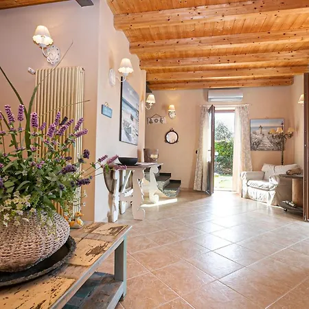 فيلة Homes In Genoa - Charming