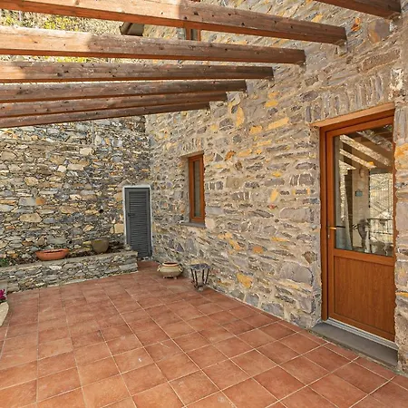 Homes In Genoa - Charming راباللو
