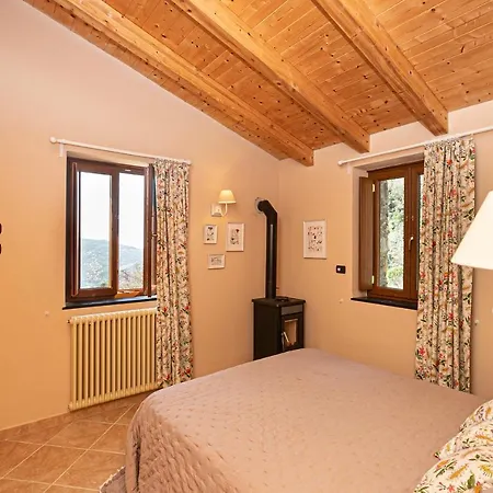 Homes In Genoa - Charming راباللو