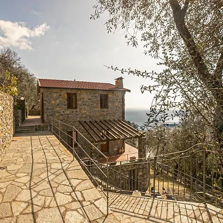 Homes In Genoa - Charming * راباللو